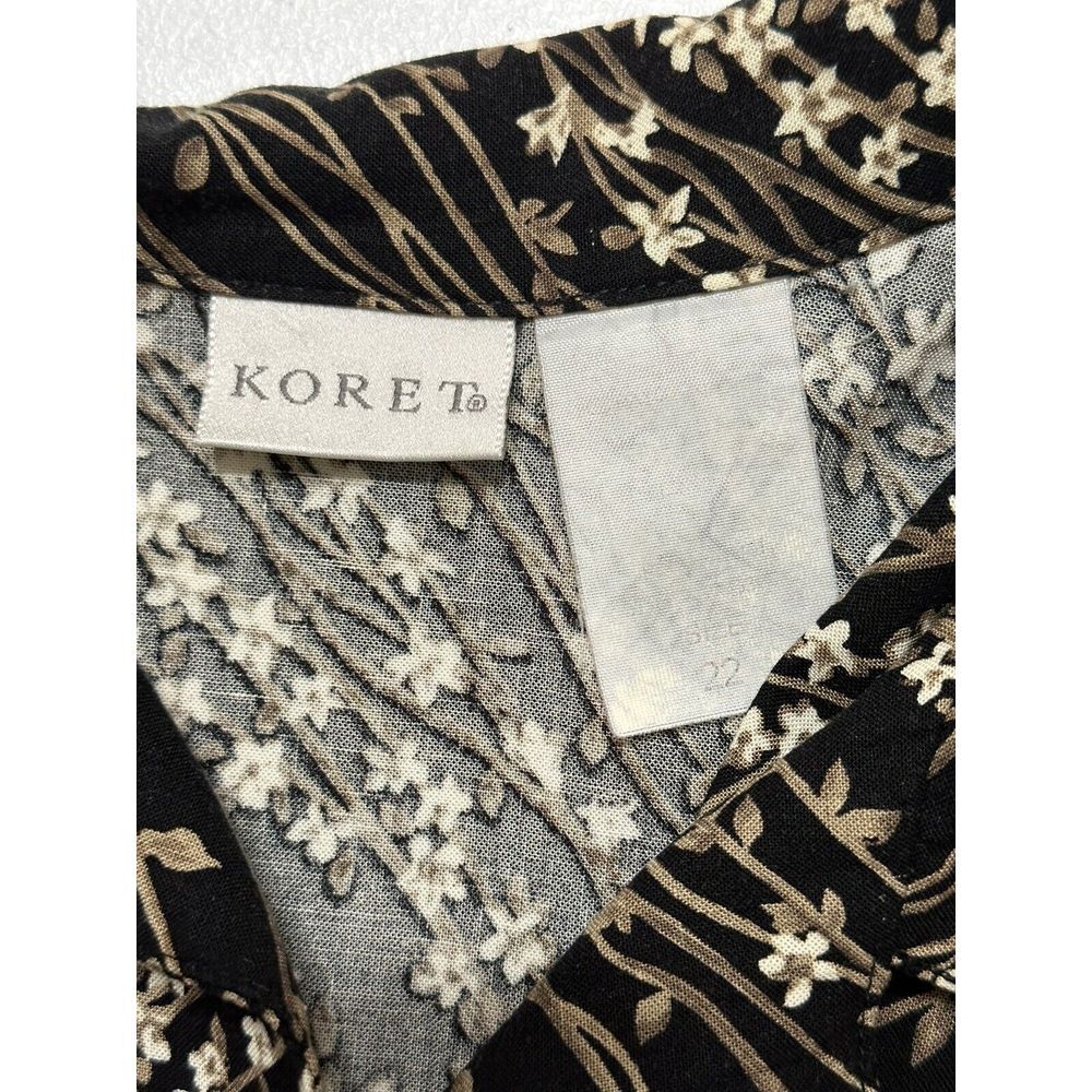 Koret Floral Print V-neck Button Down Short Sleeve Blouse Top Black Tan White 22 - Picture 3 of 5